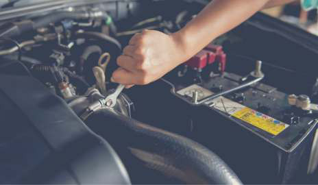 Motorraum Reinigen: Effektive Tipps und Tricks für ein glänzendes Fahrzeug